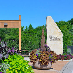 reiman gardens entrance